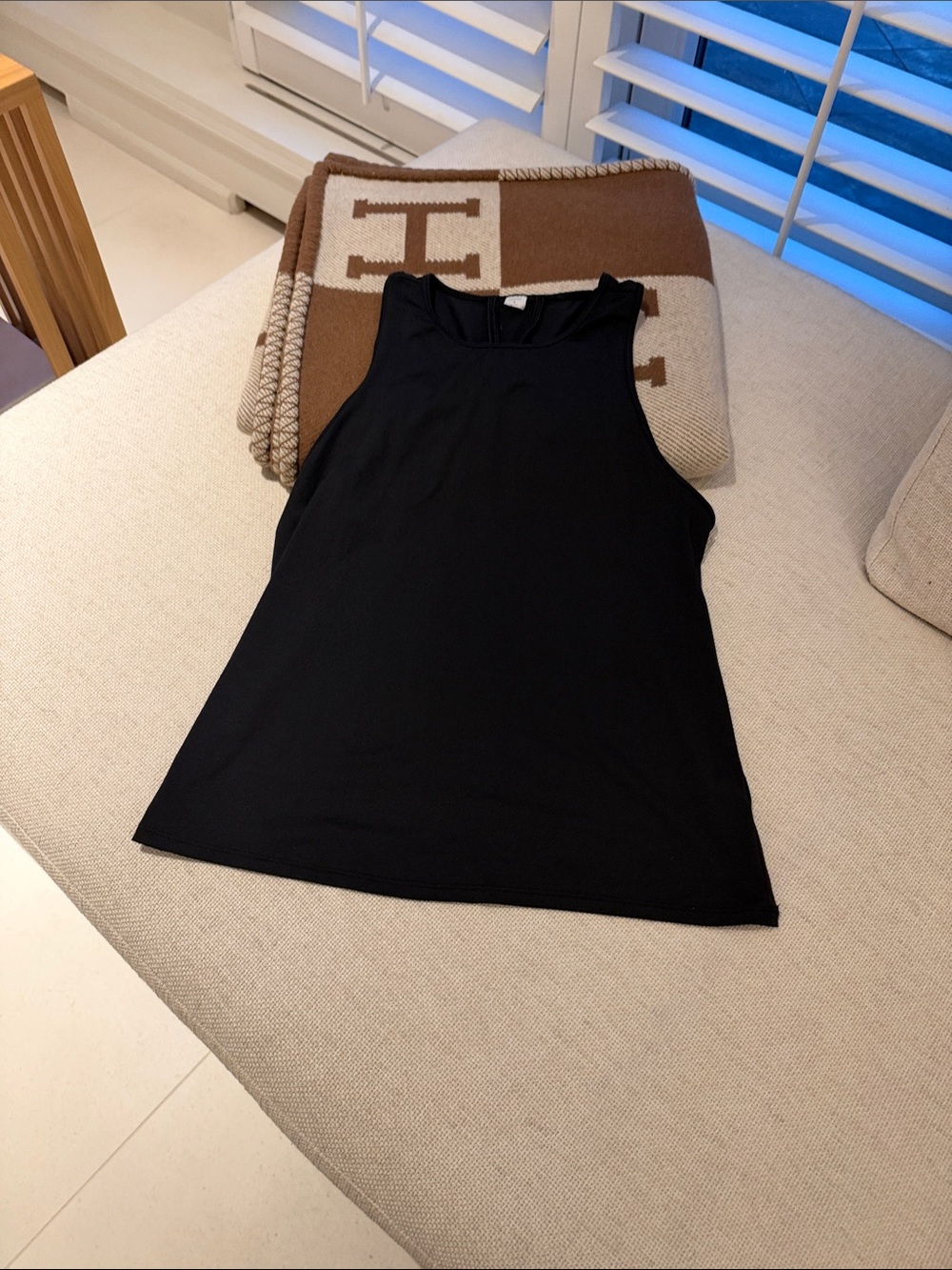 Women's Black Sleeveless Tank Top - Minimal Everyday Layering